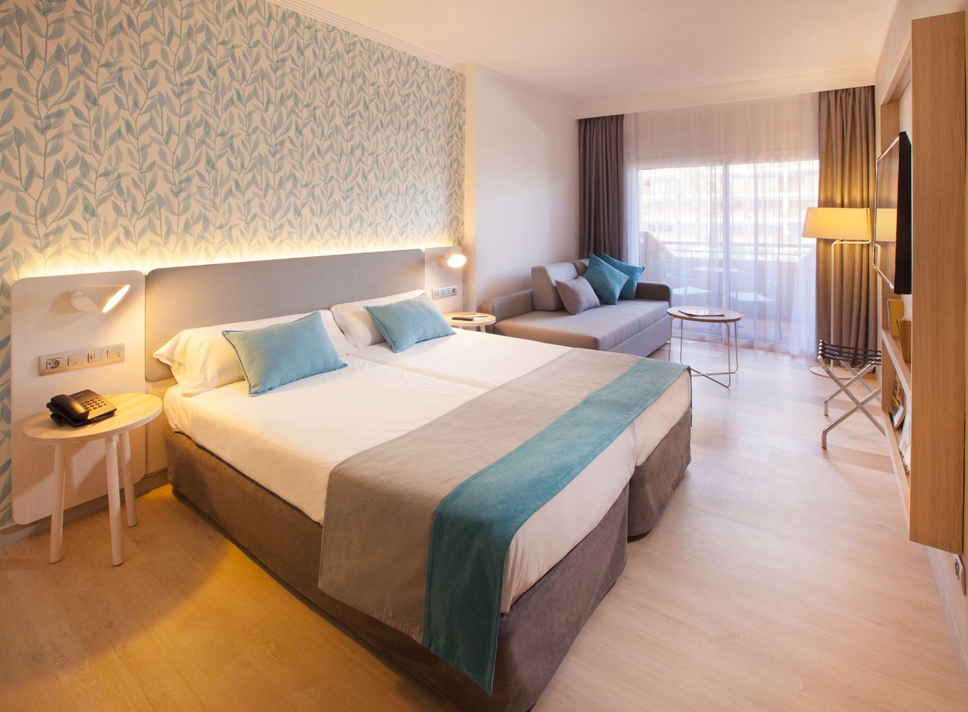 Abora-Continental-by-Lopesan-Hotels-Room-18