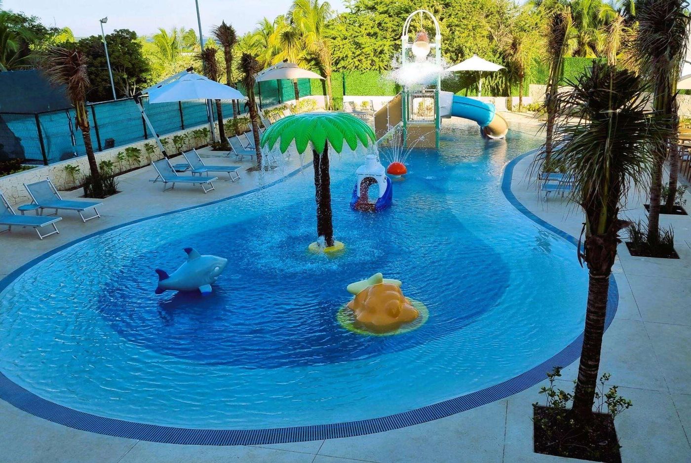 Wyndham-Grand-Cancun-All-Inclusive-Resort---Villas-Sports-and-Entertainment-17