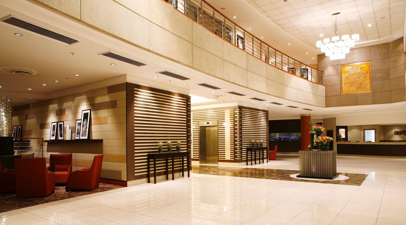 Southern-Sun-Cape-Town-Waterfront-Lobby-16