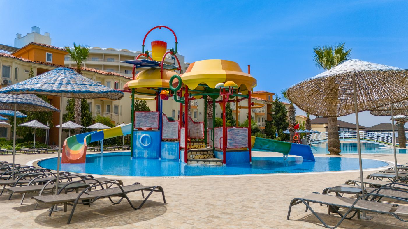 New - Sealight Family Club