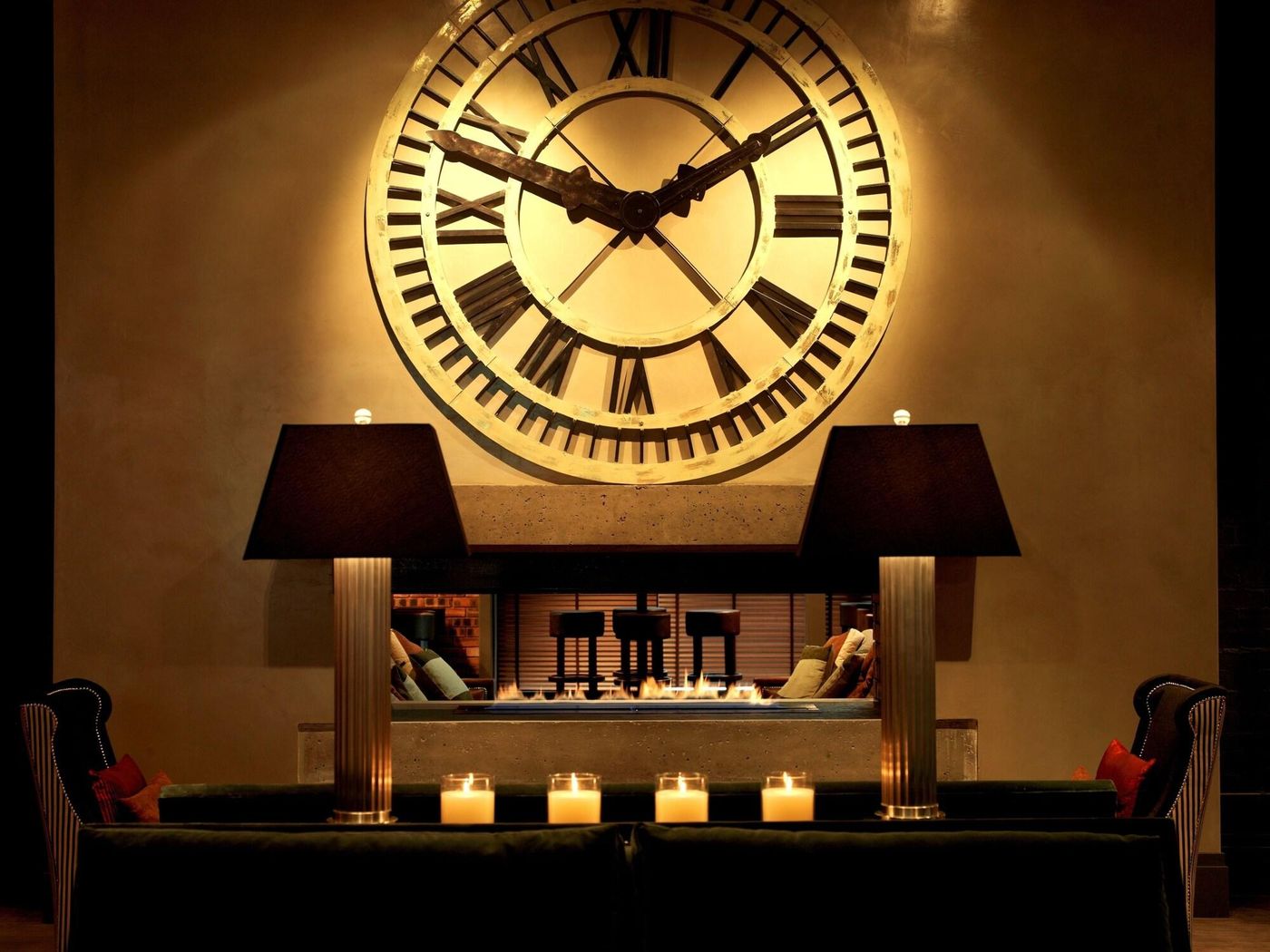 Dakota Eurocentral-United Kingdom-Motherwell-Lobby-6