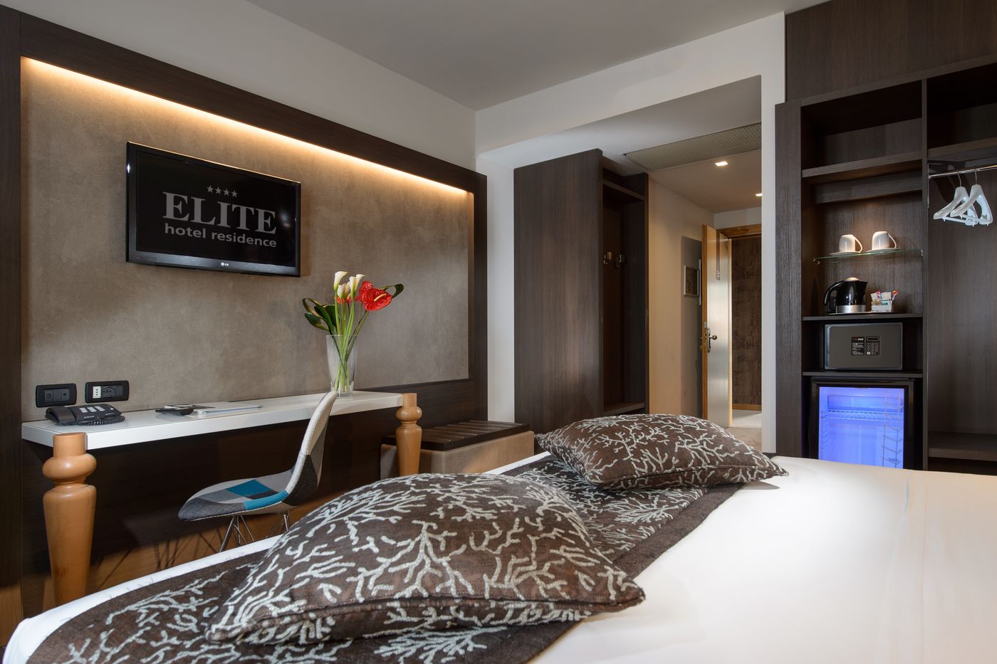 Elite-Hotel---Spa-Room-9