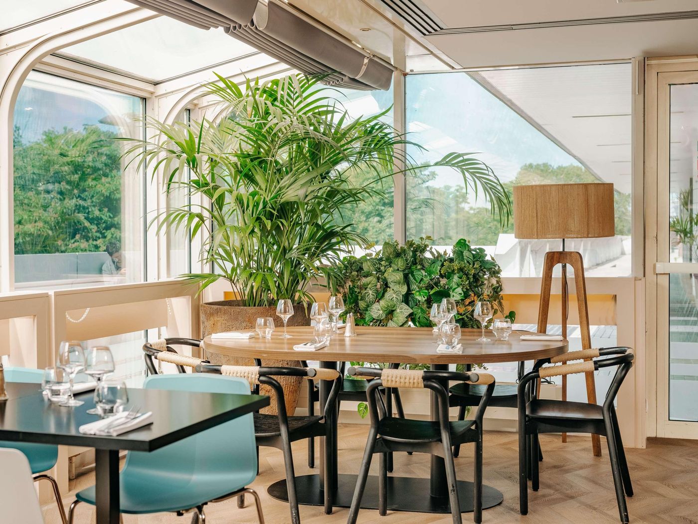 Novotel-Paris-Tour-Eiffel-General-view-3