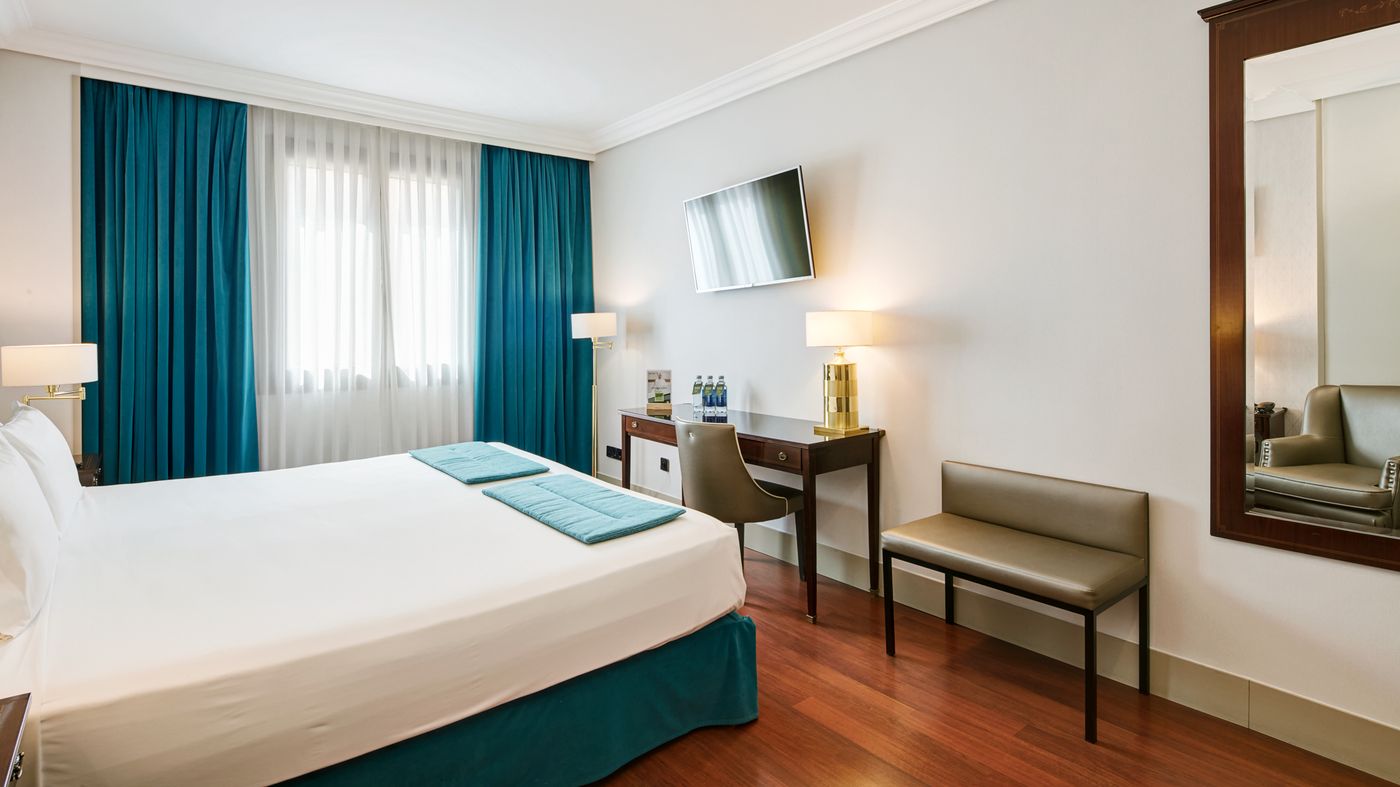 Sercotel-Gran-Hotel-Conde-Duque-Room-15