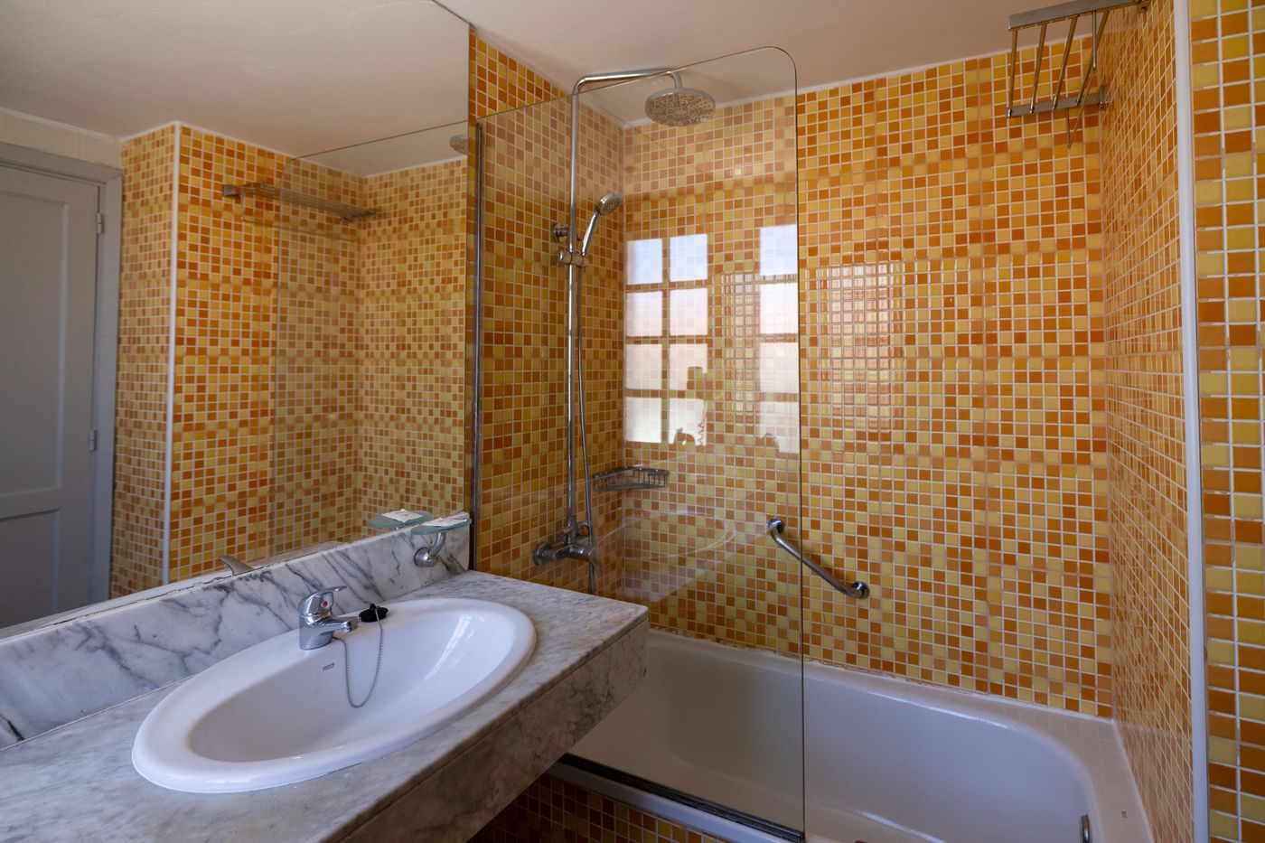 FuentePark-Apartamentos-Room-45