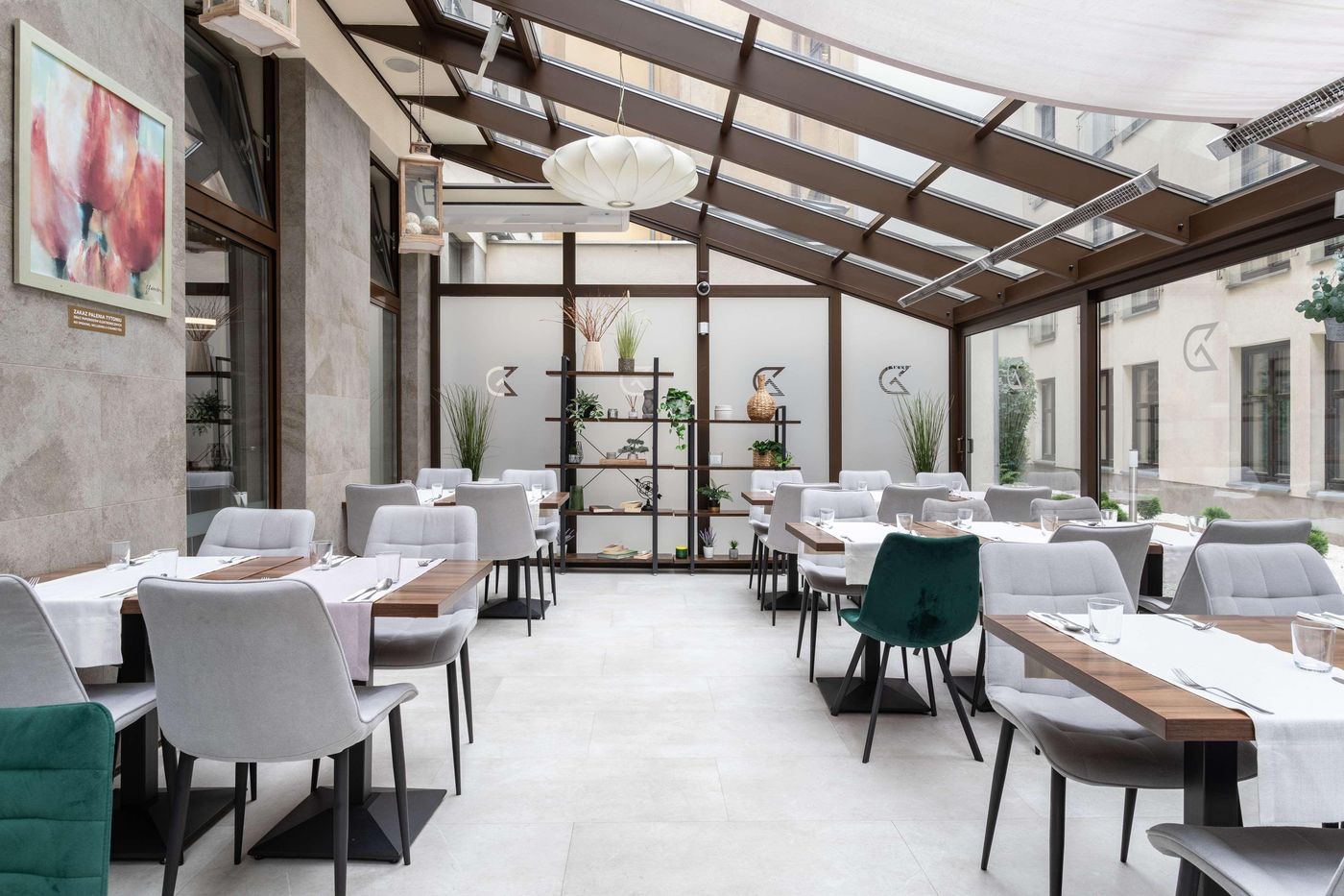 Golden-Tulip-Krakow-City-Center-Restaurant-39