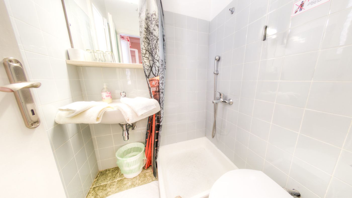 Guest-House-Villa-Nina-Room-39