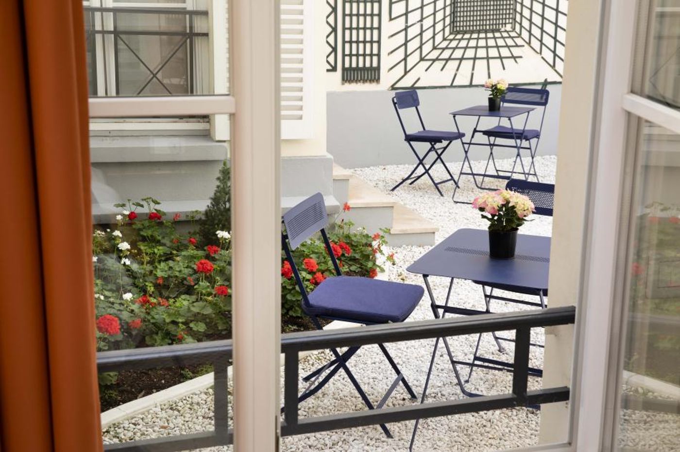 De Suede Saint Germain - France - PARIS - General view - 4