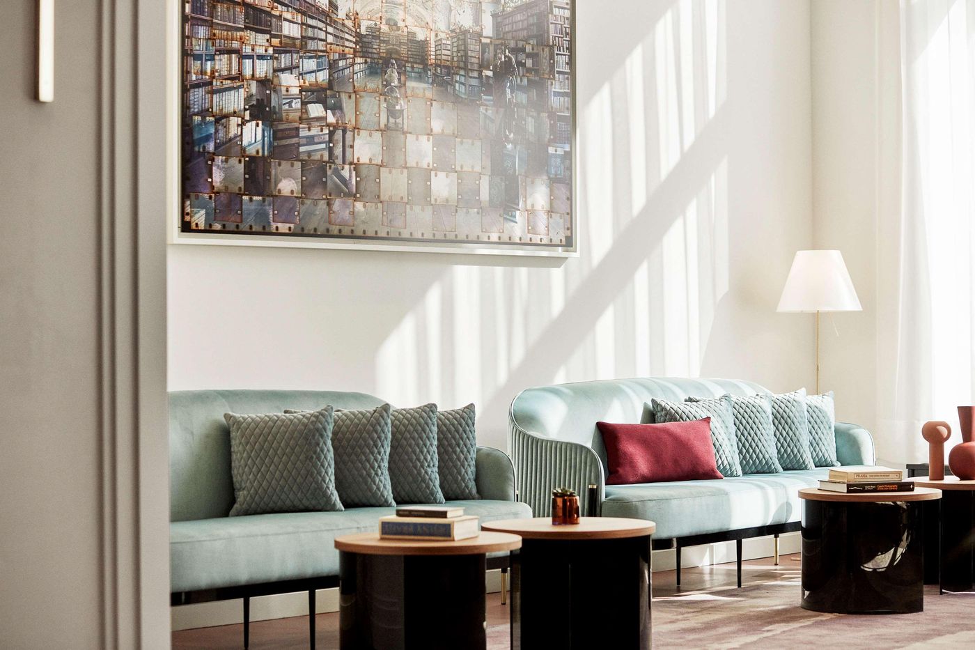 Andaz-Prague-Lobby-29