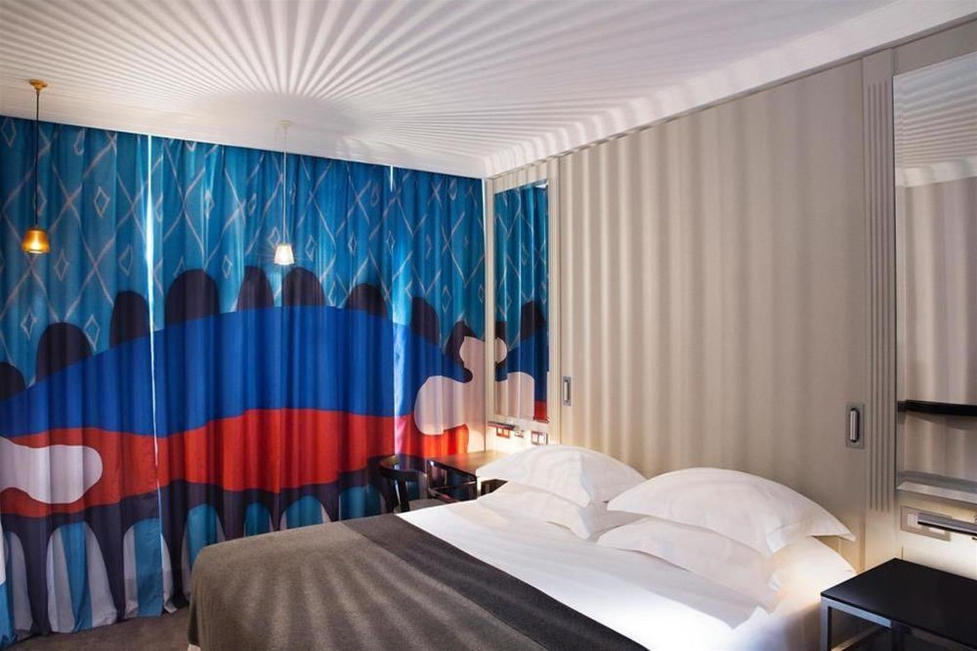 Hotel-Les-Matins-de-Paris-General-view-40