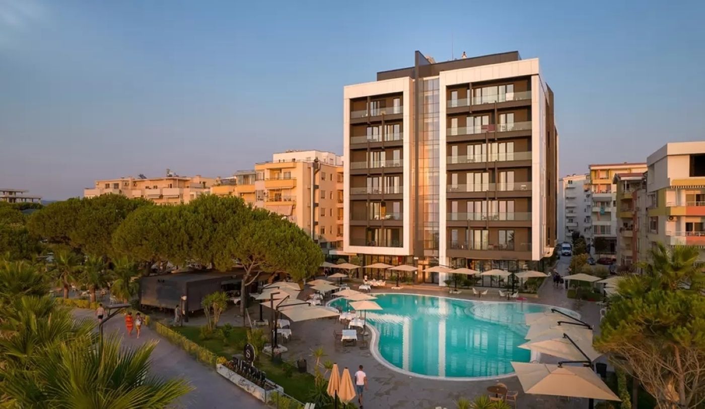 Supreme Hotel & Spa 17.12.25