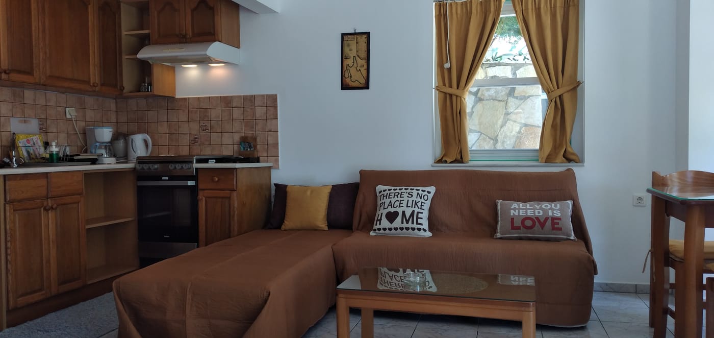 Zest---Xi-Beach-Room-26