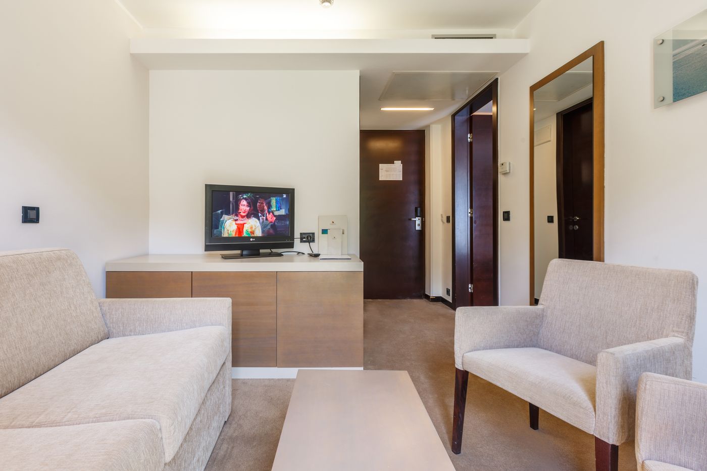 Hotel-Laguna-Molindrio-Room-35