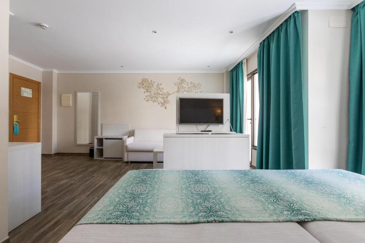 03.02.26 Ona Palmira