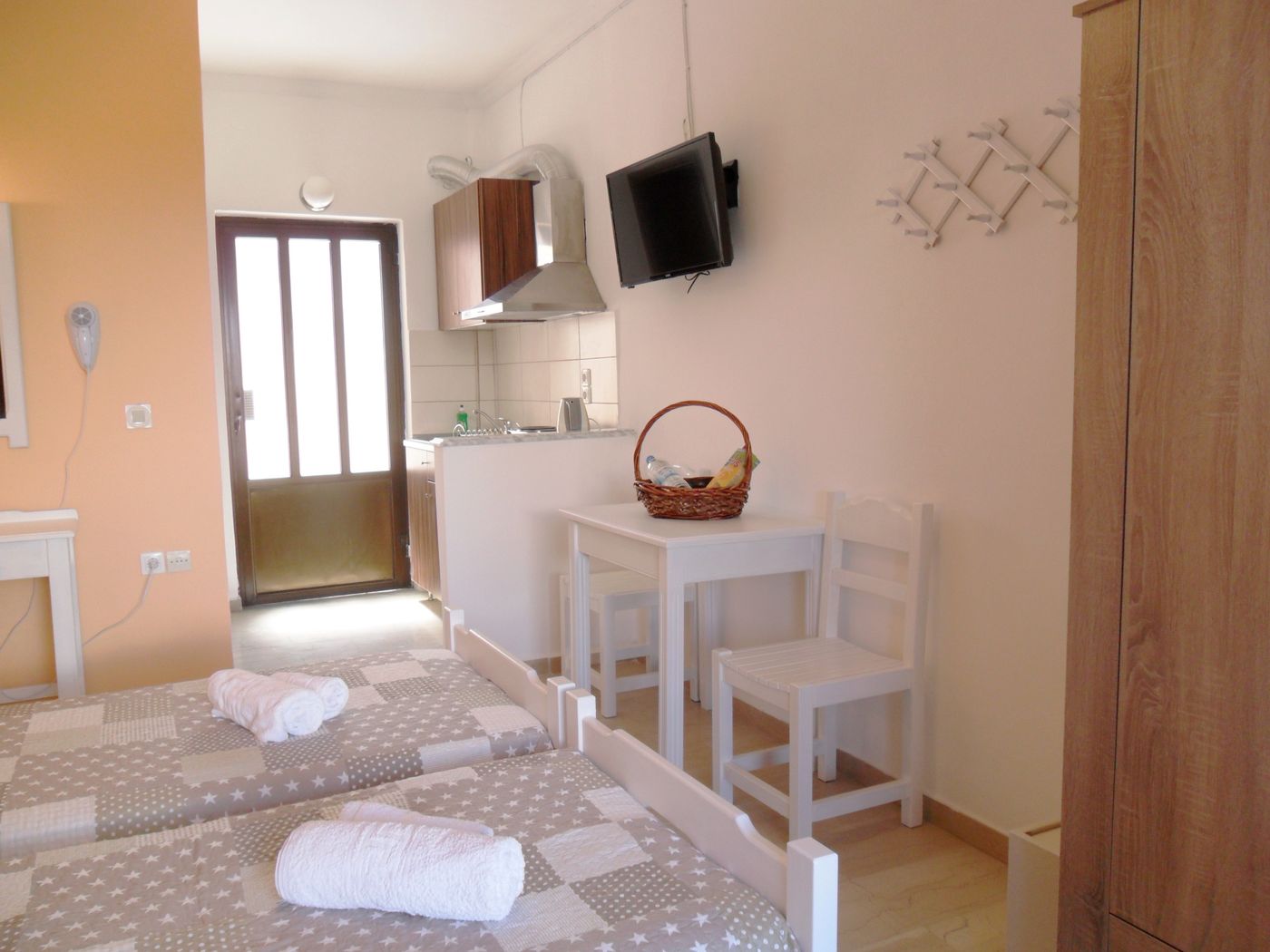 Marilena-Apartmets---Studios-Room-47