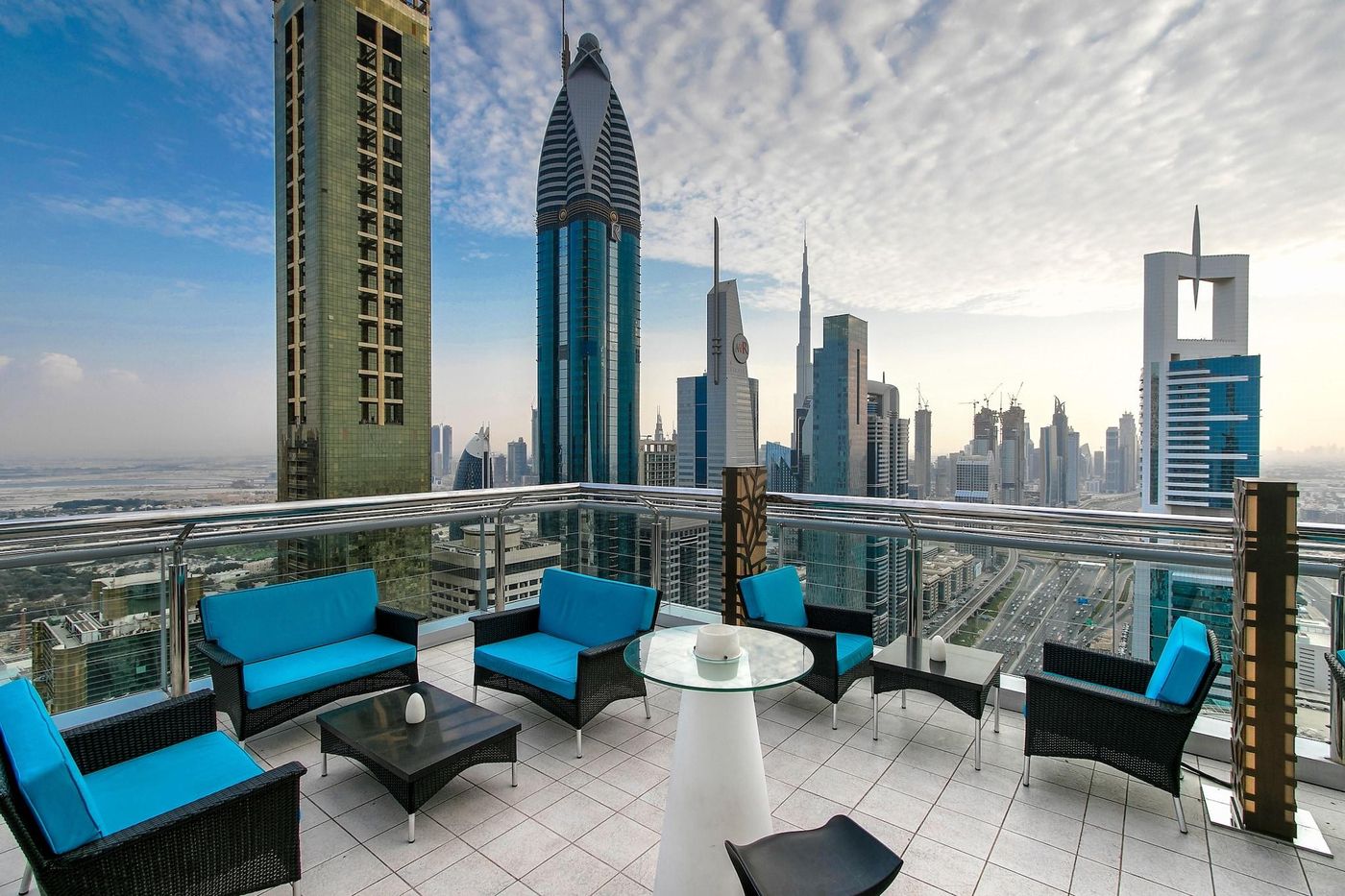 Four-Points-by-Sheraton-Sheikh-Zayed-Road-Terrace-16