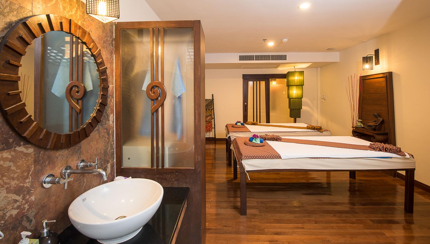 Deevana-Patong-Resort---Spa-Sports-and-Entertainment-44