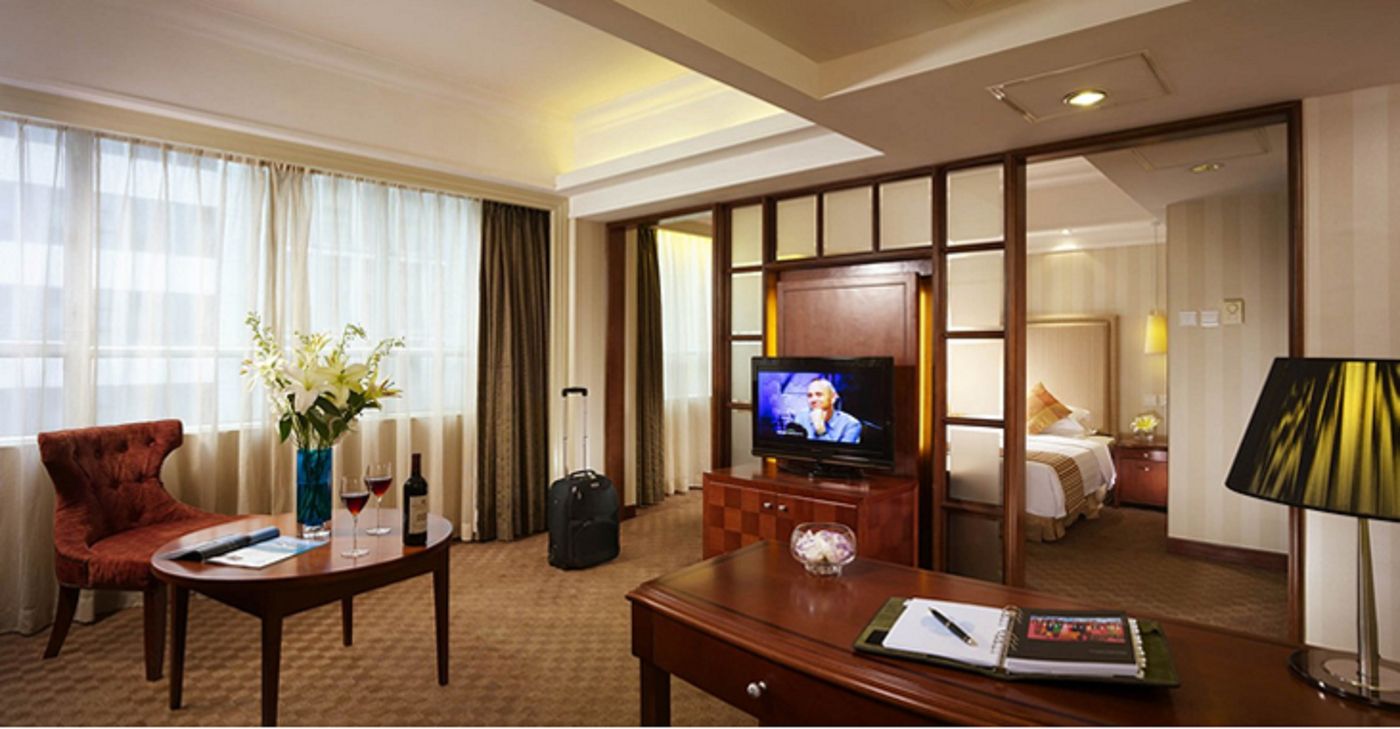 Oasis-Avenue-A-GDH-Hotel-Room-18