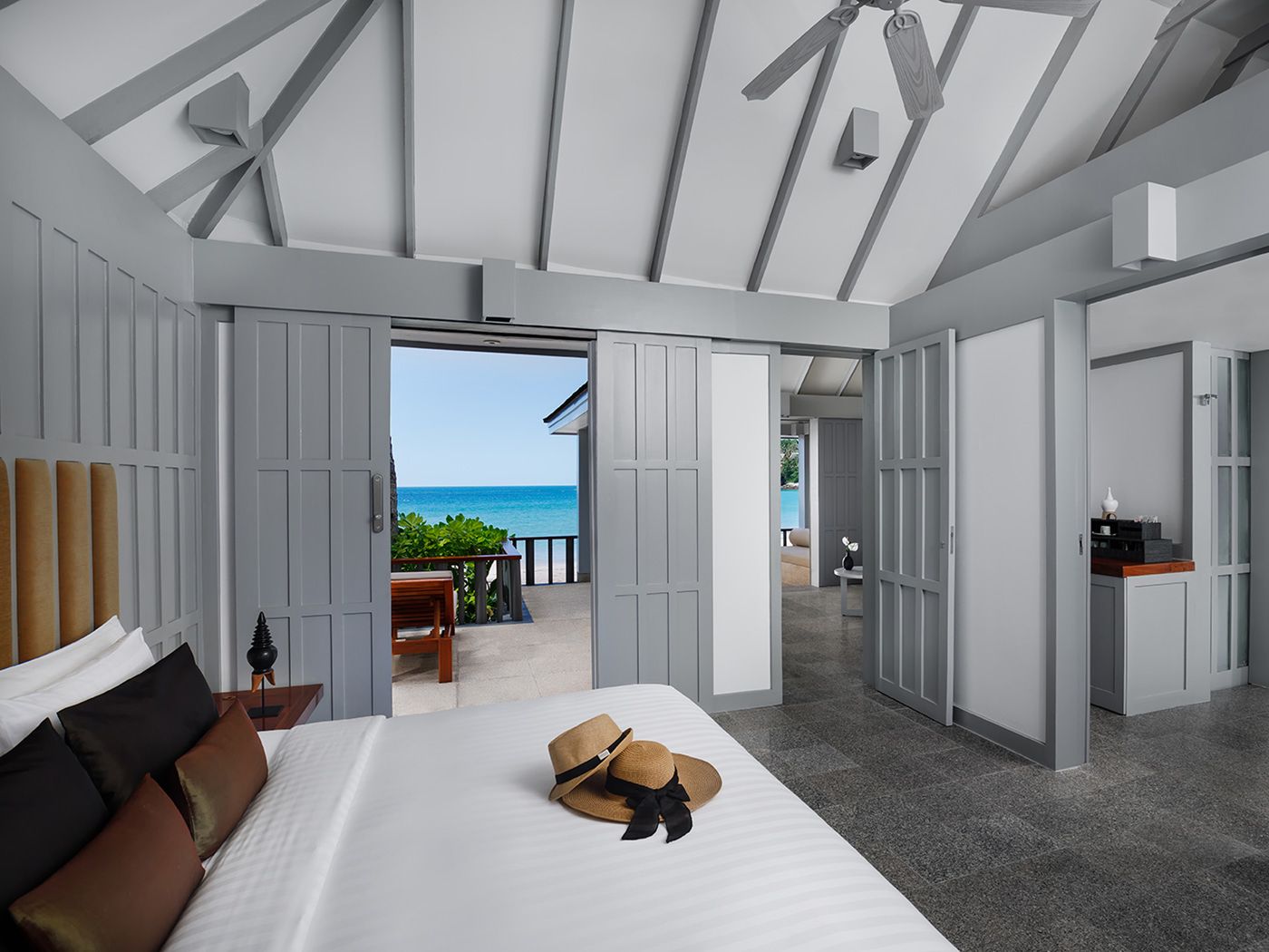 The-Surin-Phuket-Room-28