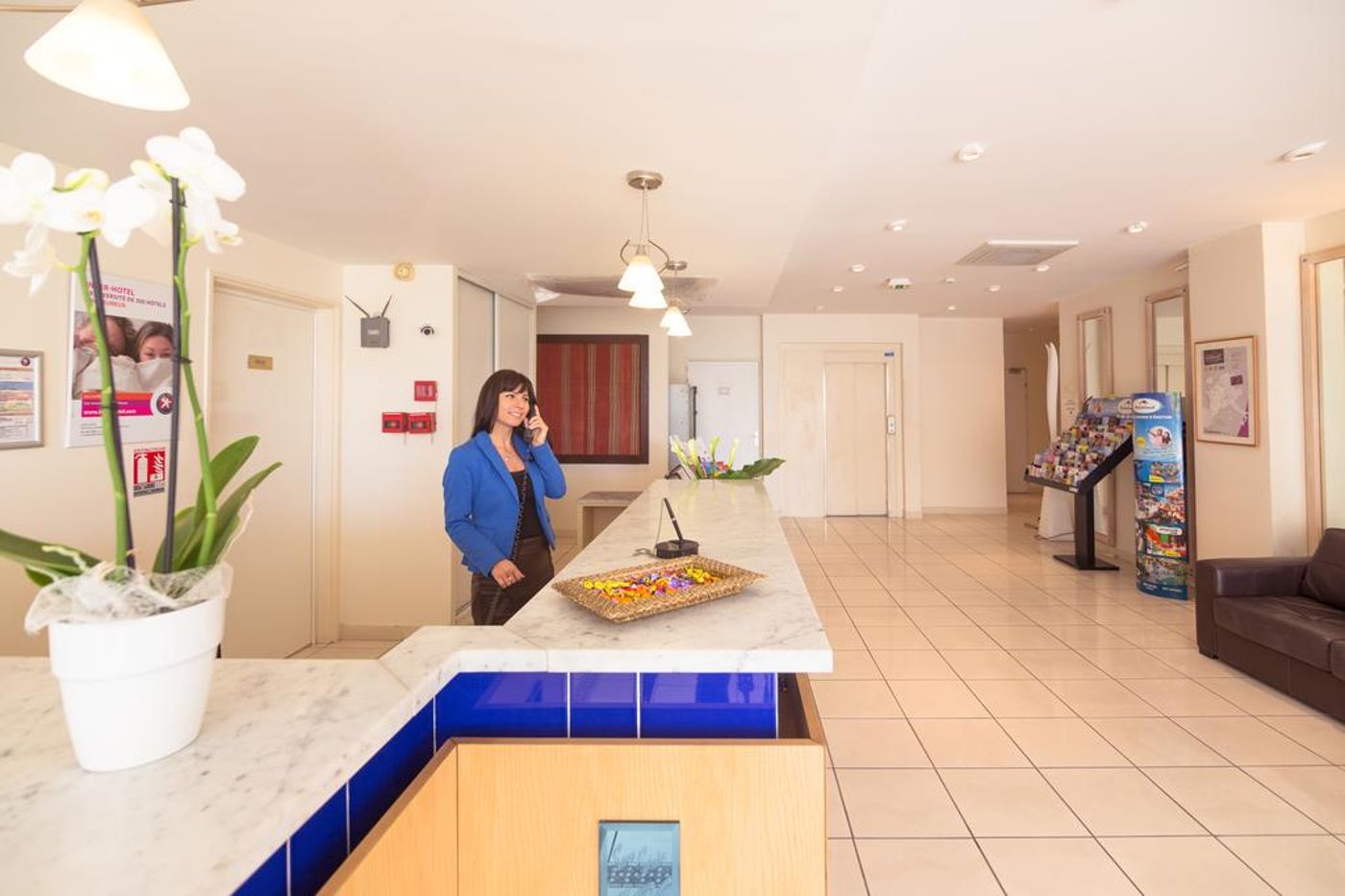 Inter-Hotel-Sea-Side-Park-Lobby-26