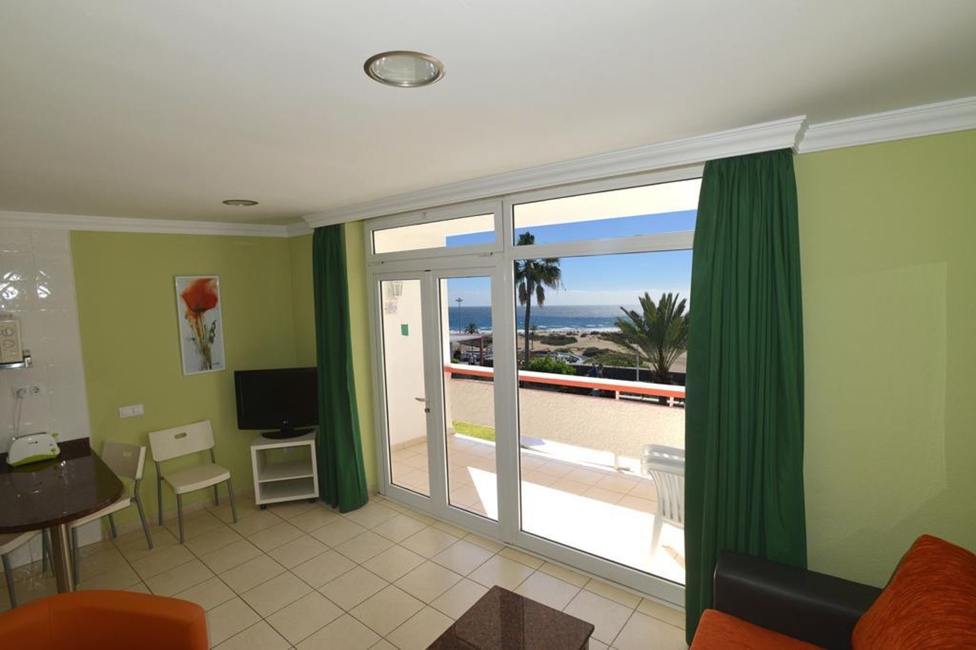 Arco-Iris-Apartments-Room-14