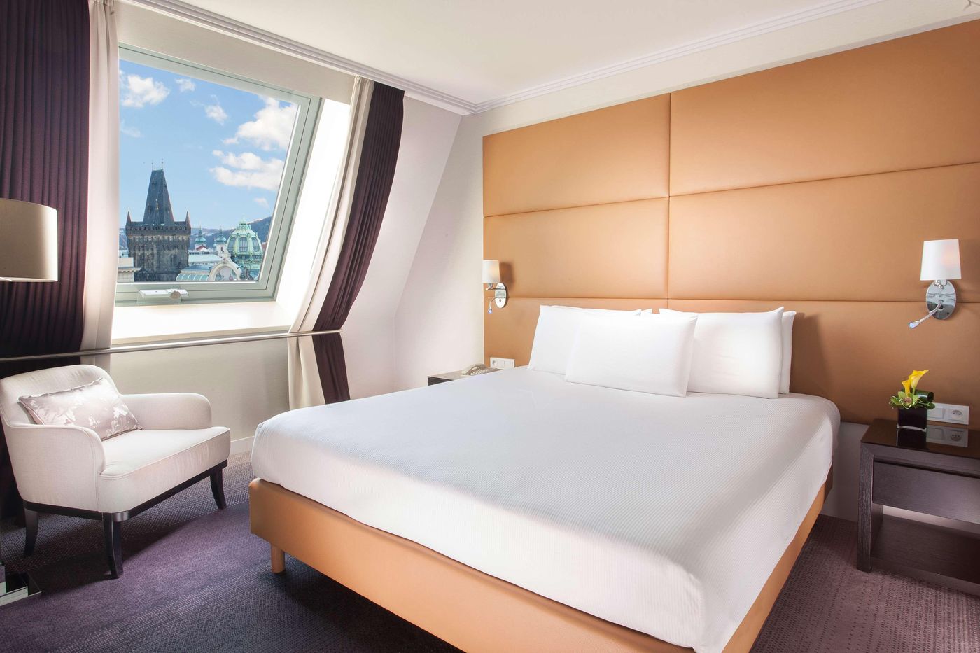 Hilton-Prague-Old-Town-Room-32