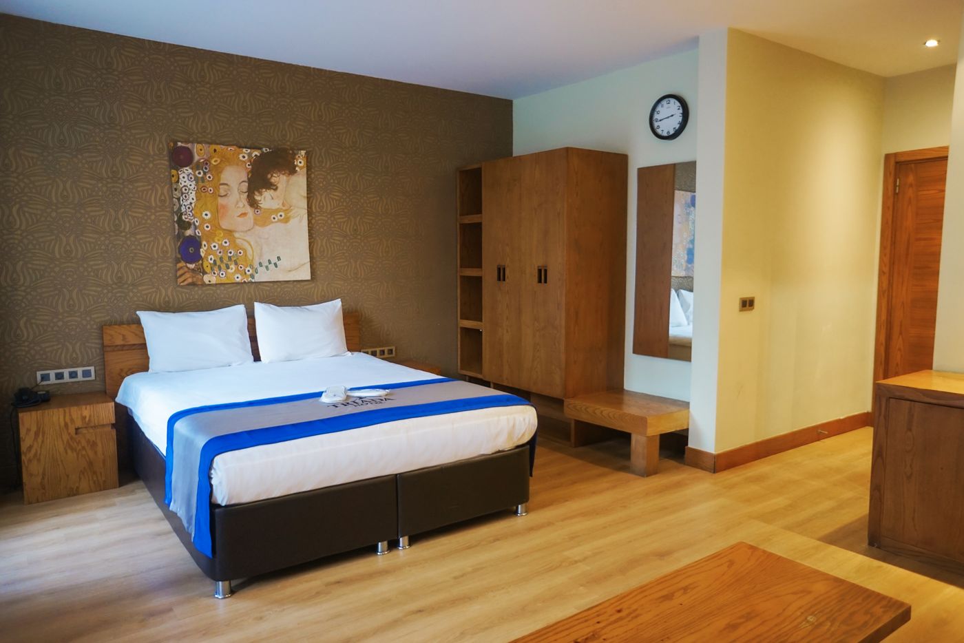 Triada-Hotel-Room-20