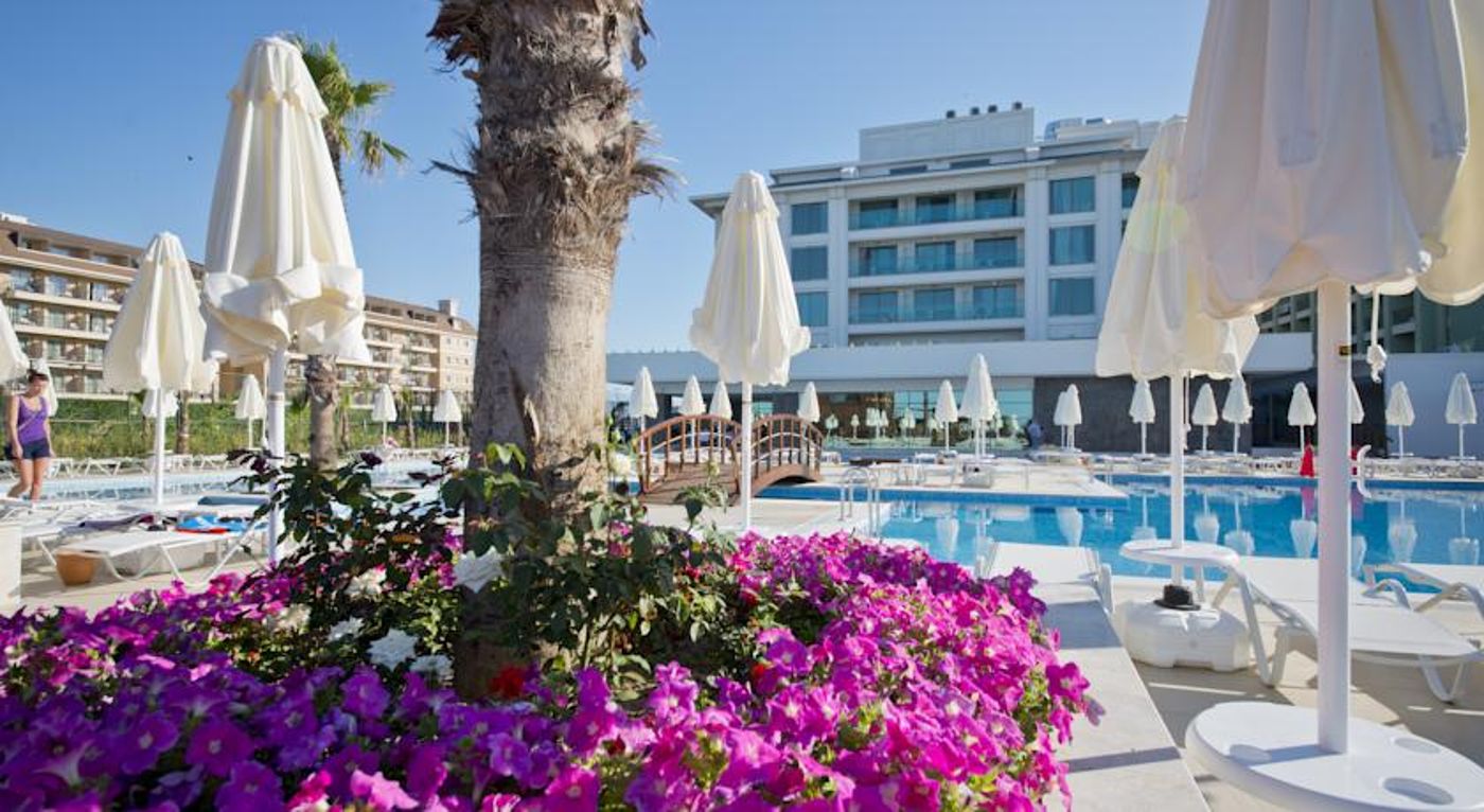 Novia Dionis Resort & Spa