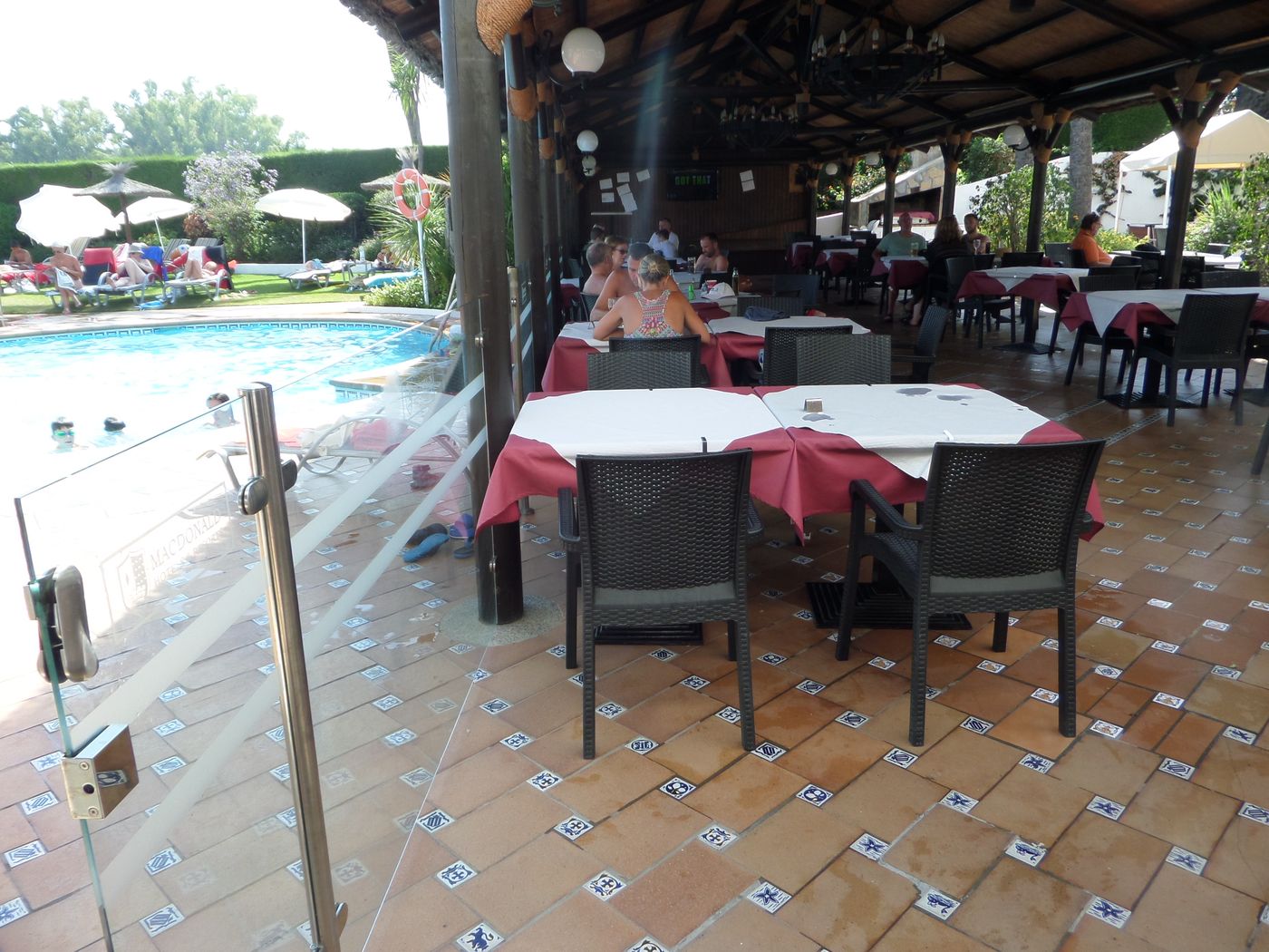 Macdonald-Villacana-Club-Terrace-20