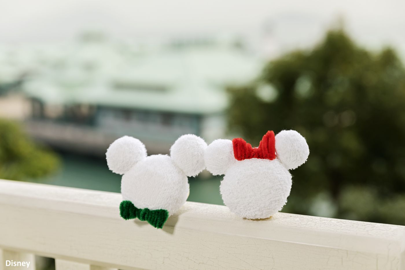 Hong-Kong-Disneyland-Hotel-Room-43