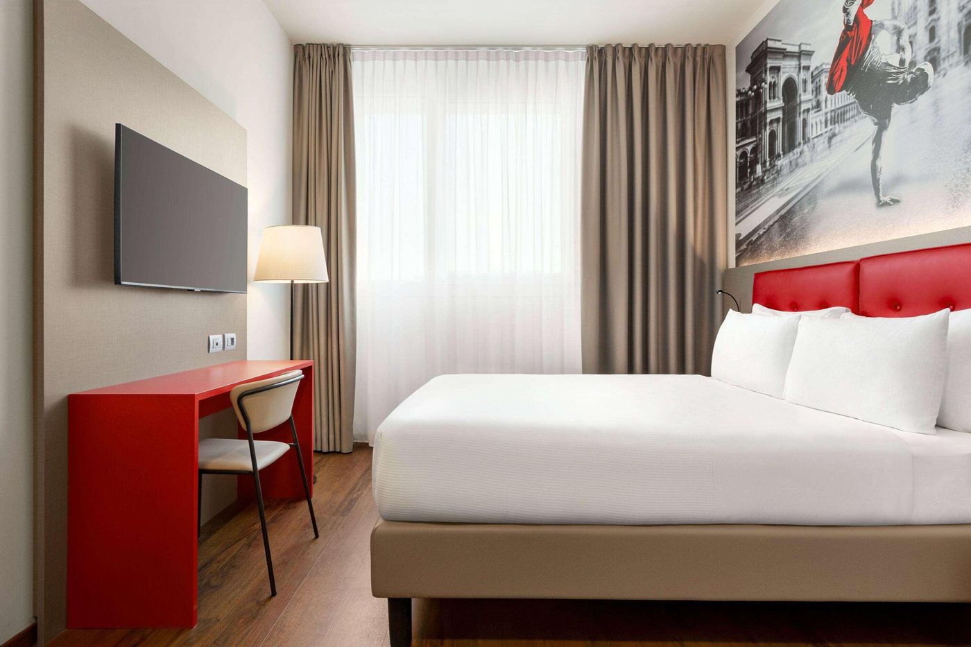 Amedia-Hotel-Mailand-a-Trademark-by-Wyndham-Room-19