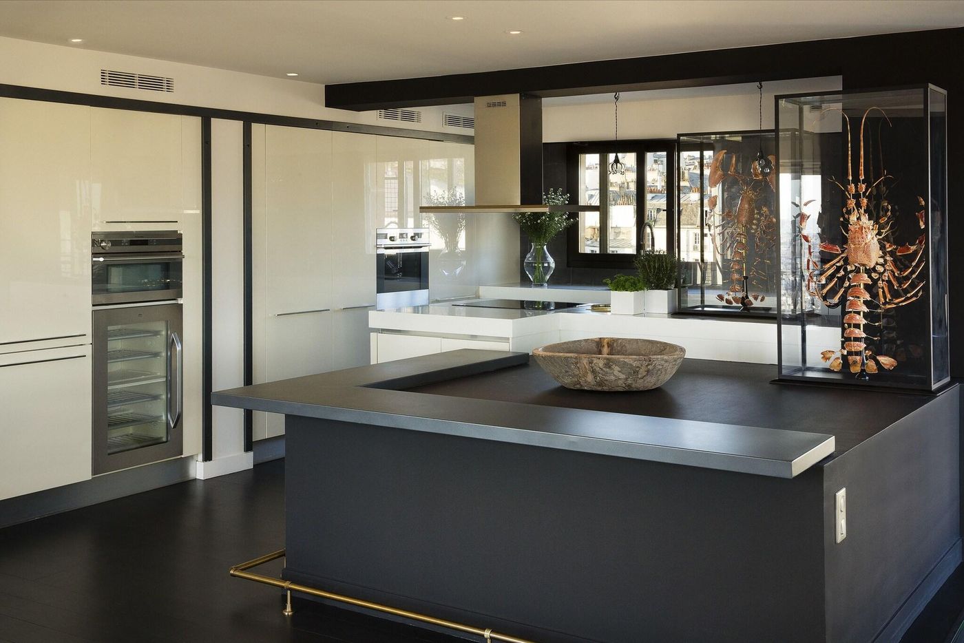 Le-Chat-Noir-Room-53