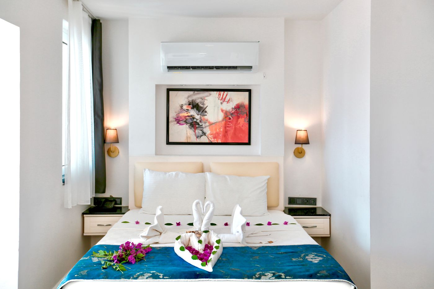 Sertil Deluxe Tropical Suites