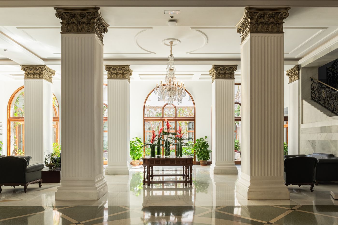 IBEROSTAR-Grand-Hotel-Mencey-Lobby-60