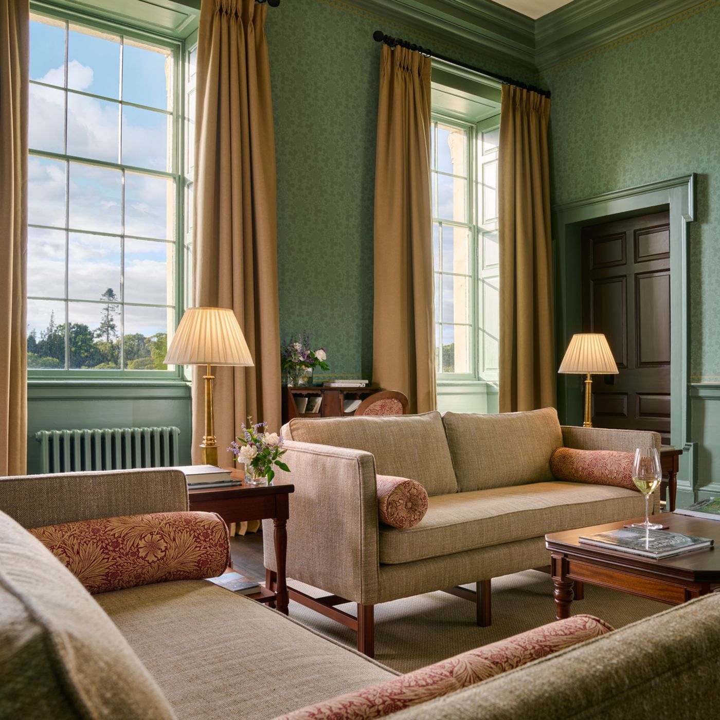 Carton-House--a-Fairmont-Managed-Hotel-Room-6