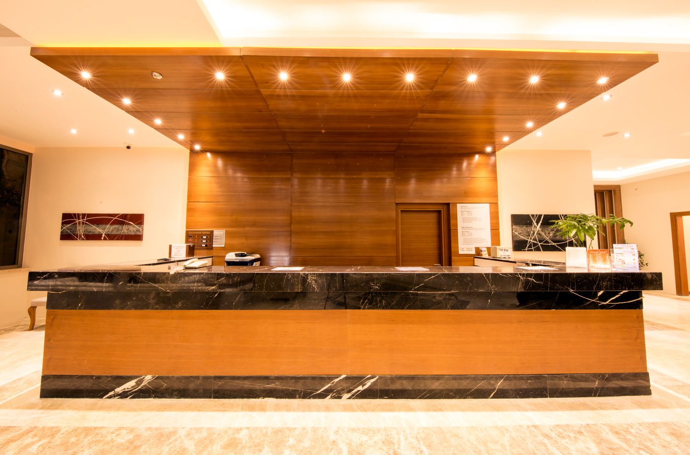 Jasmin-Beach-Hotel-Lobby-54