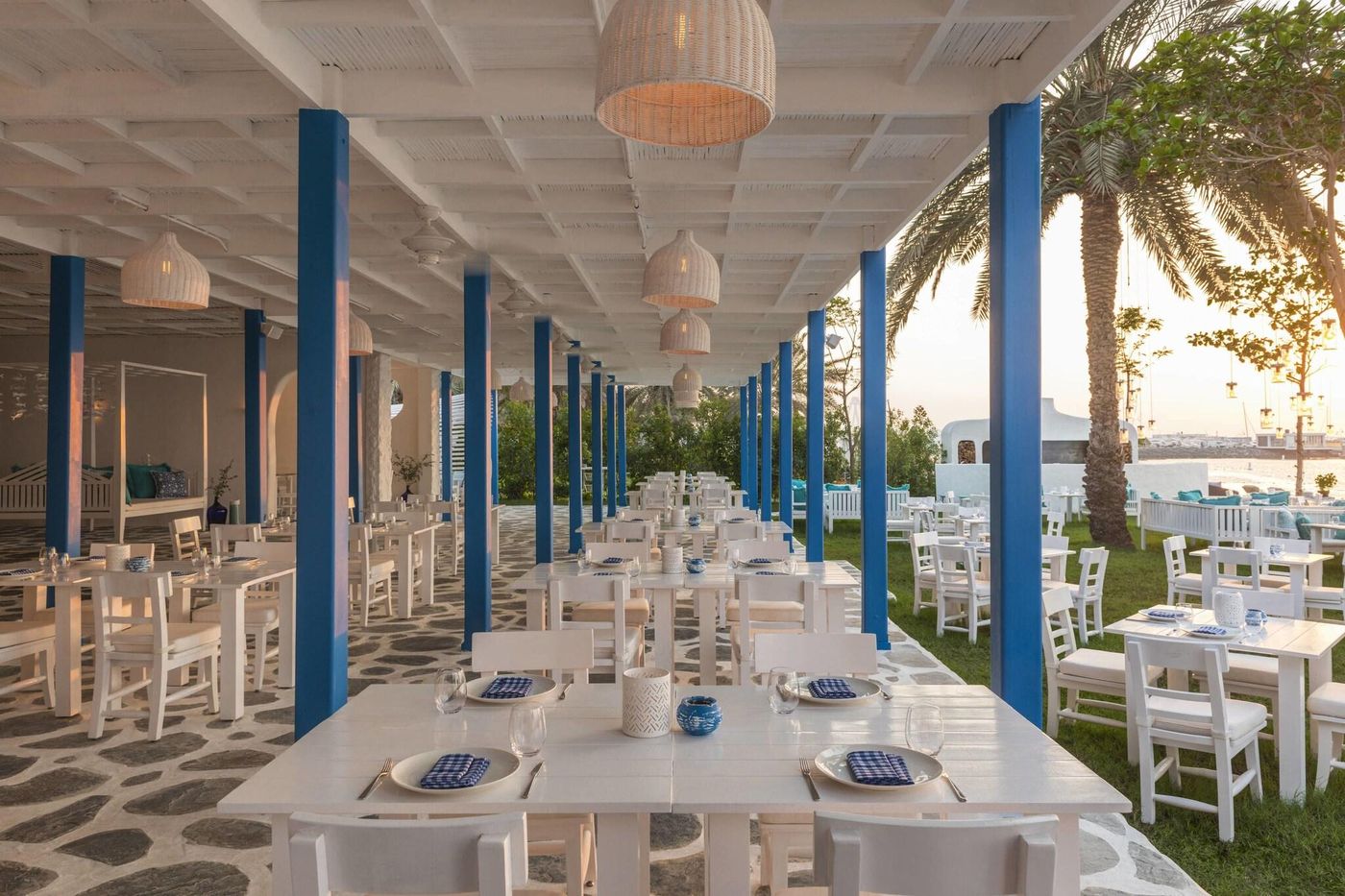 Le-Meridien-Mina-Seyahi-Beach-Resort---Marina-Beach-23