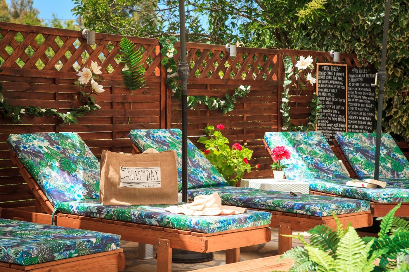 V-A--Boutique-Apartments-and-Suites-Pool-58