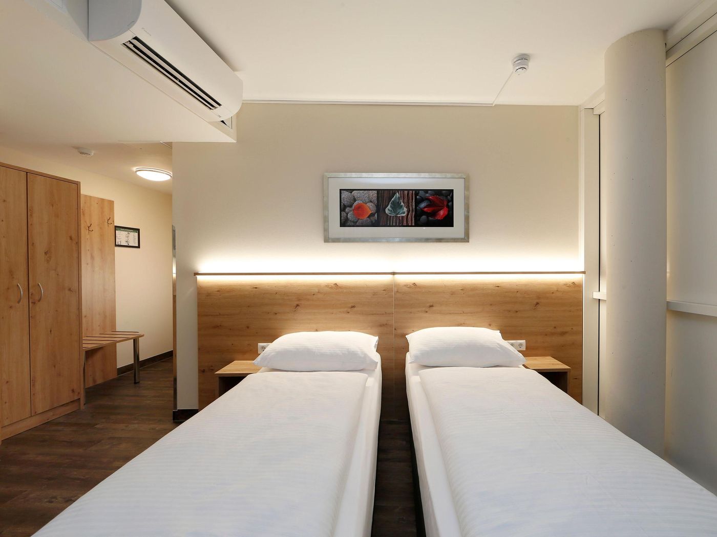 B-B-HOTEL-Berlin-Mitte-Room-34