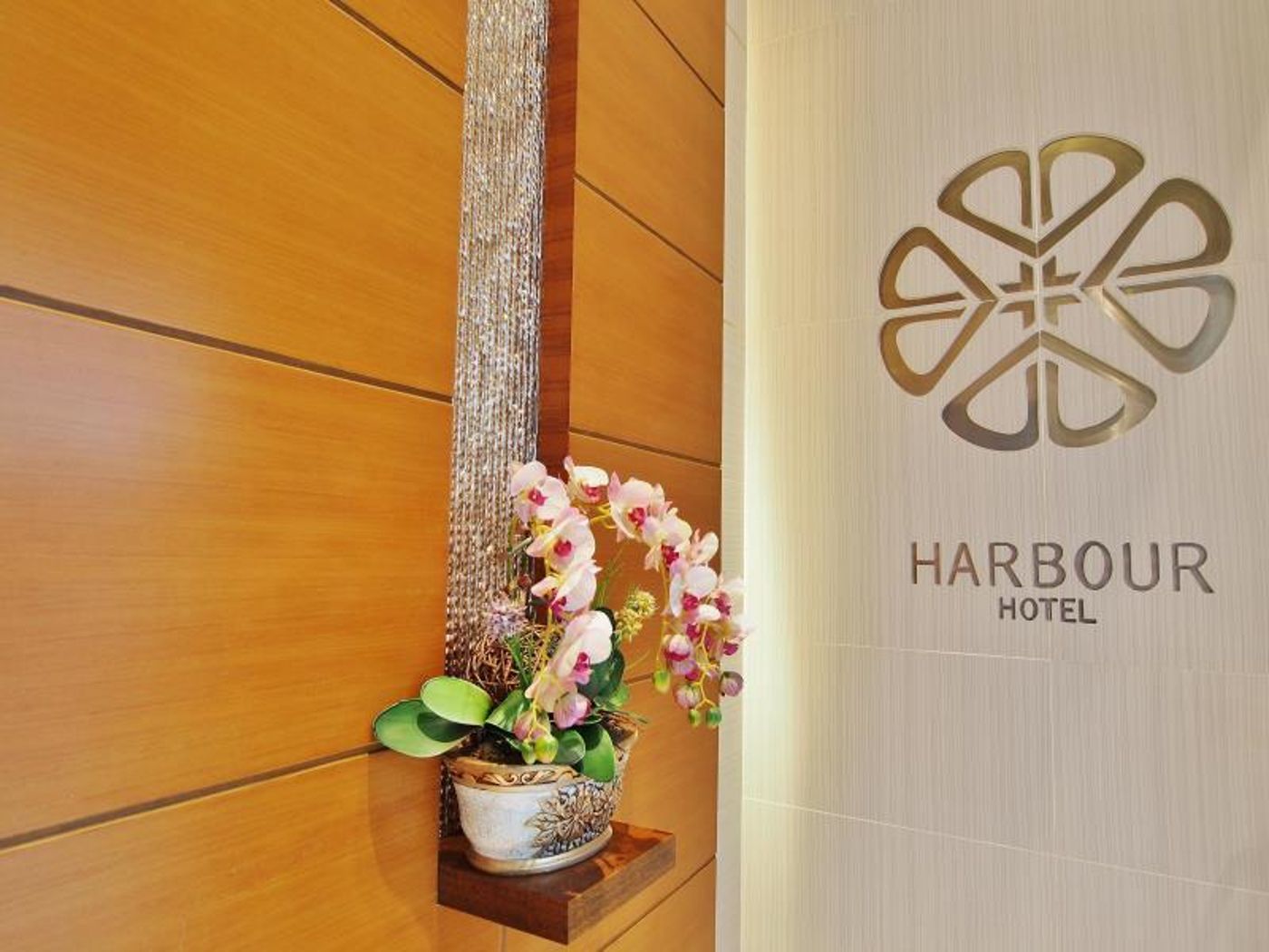 Harbour Hotel-Hong Kong – China-Hong Kong-General view-3