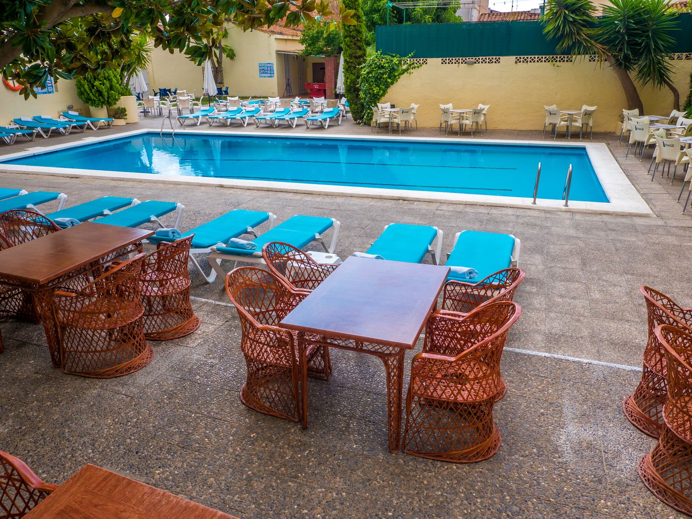 Checkin-Pineda-Terrace-9