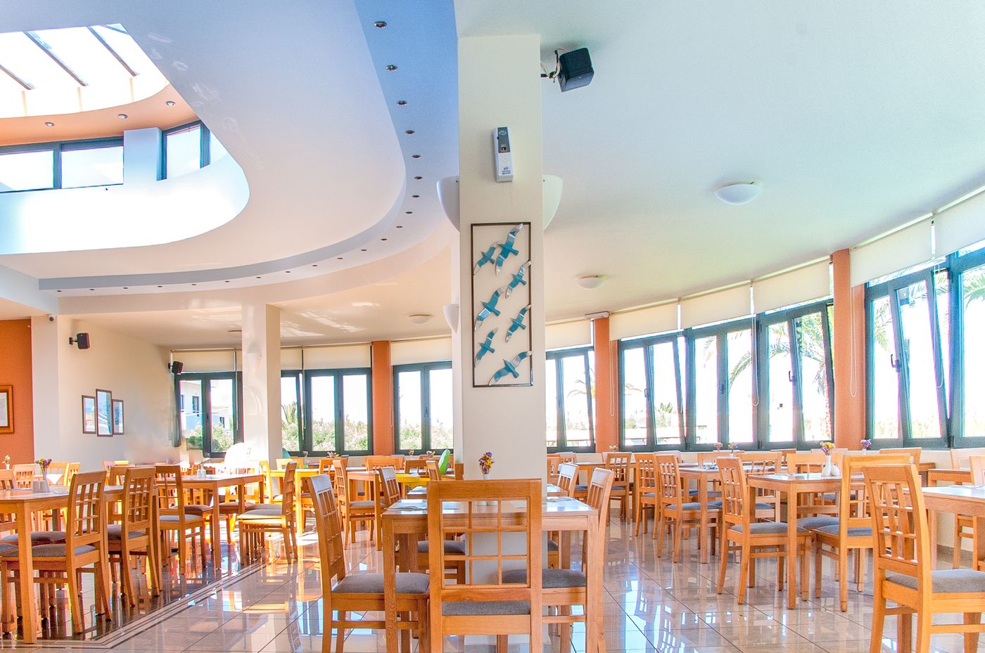 Silver-Beach-Restaurant-39