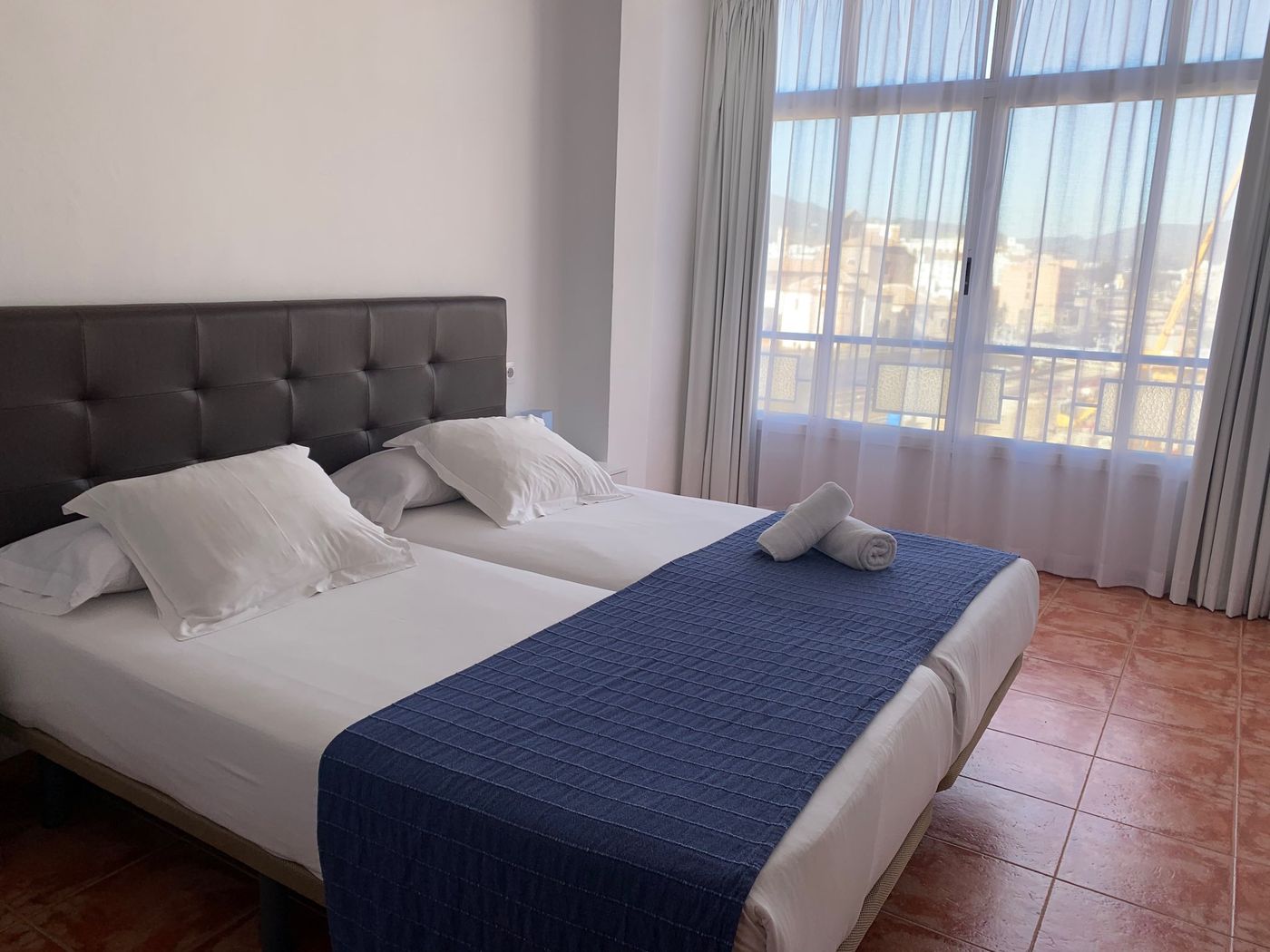 Atarazanas-Malaga-Boutique-Hotel-Room-4