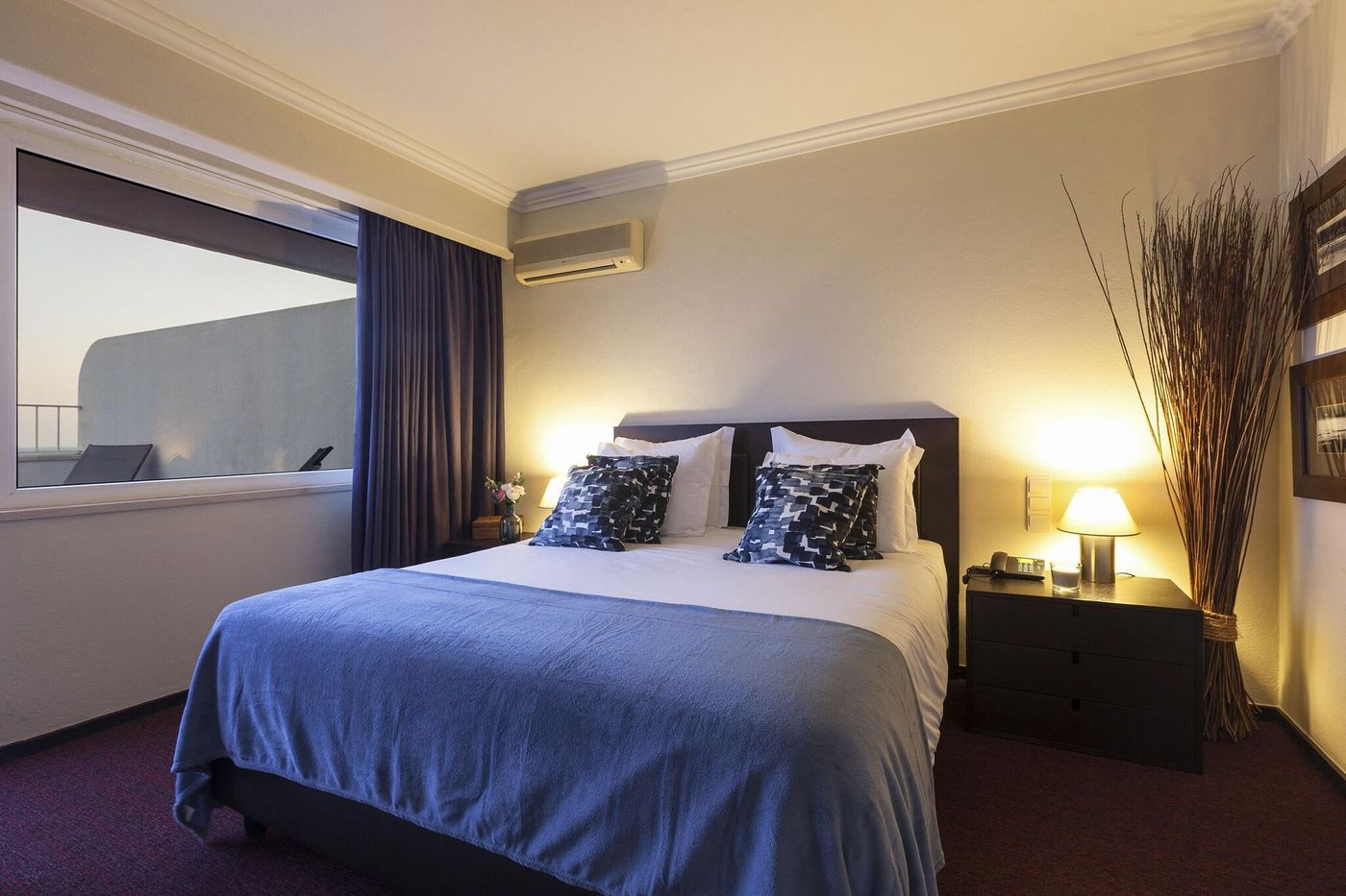 Carcavelos-Beach-Hotel-Room-3