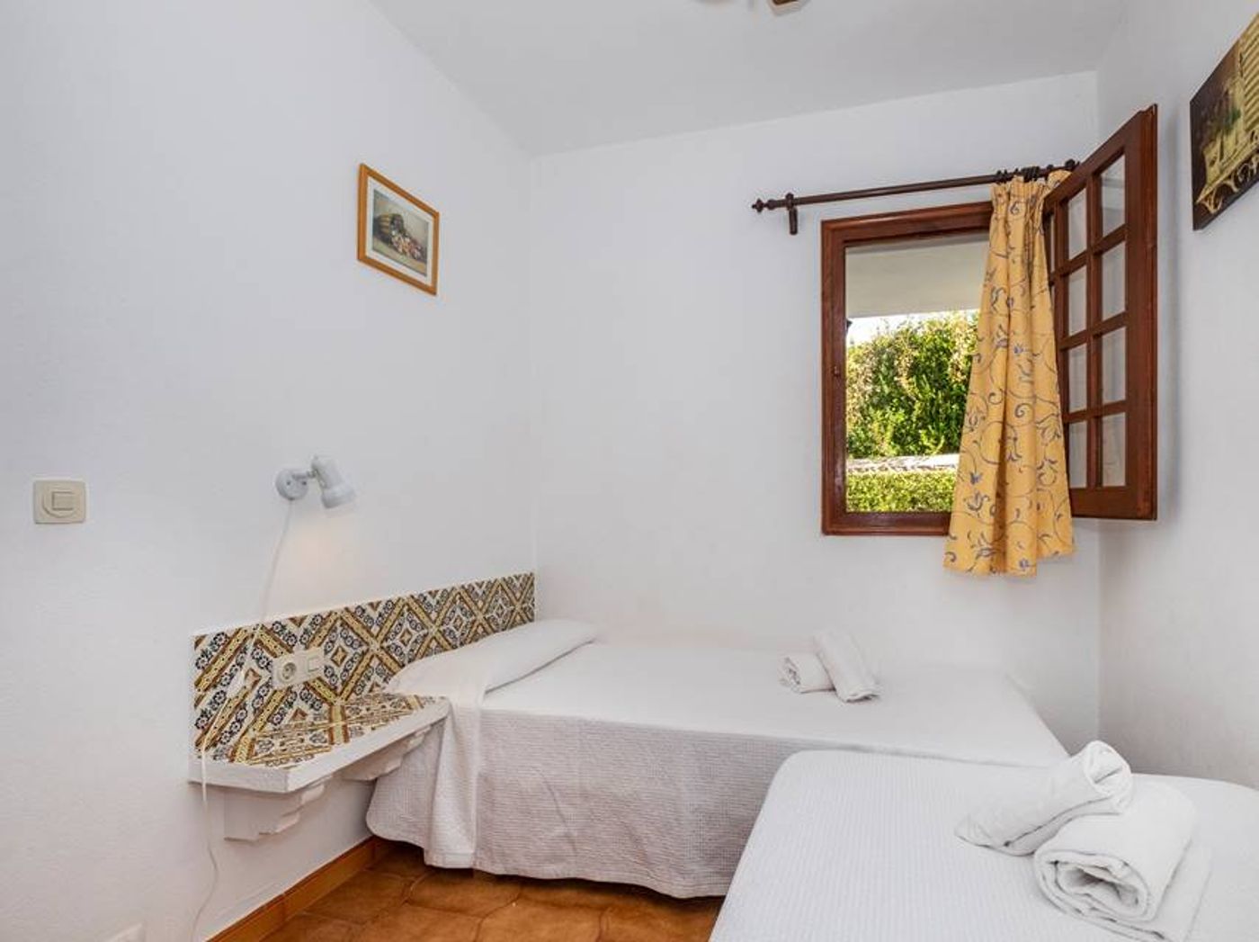 Son-Bou-Gardens-Room-39