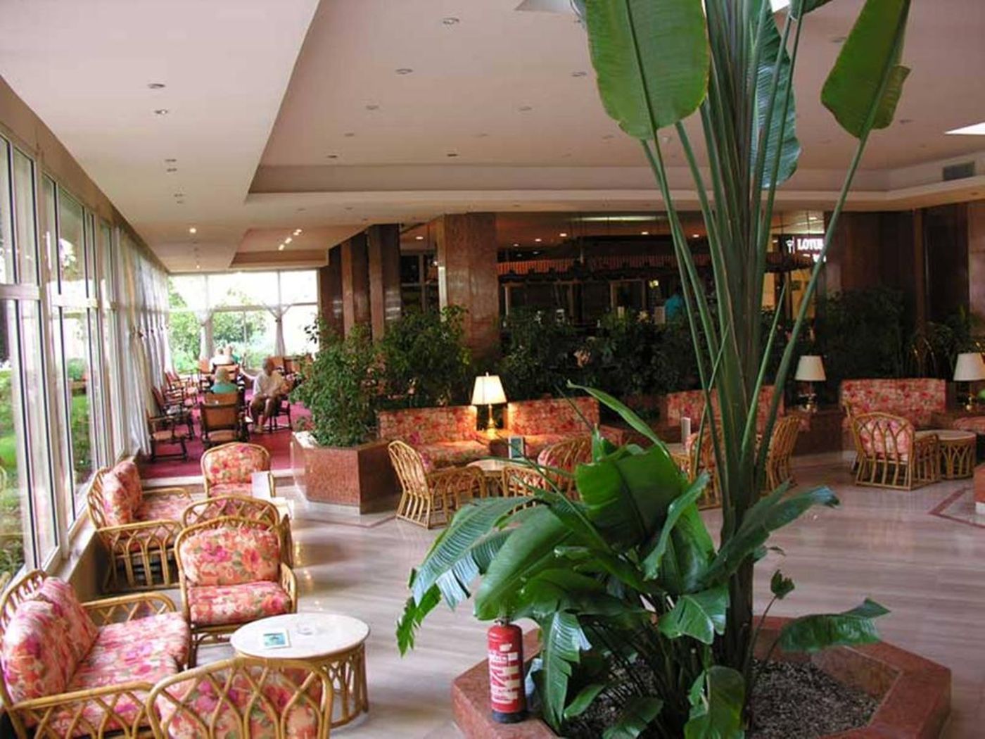 Pyramisa-Hotel-Luxor-Terrace-23