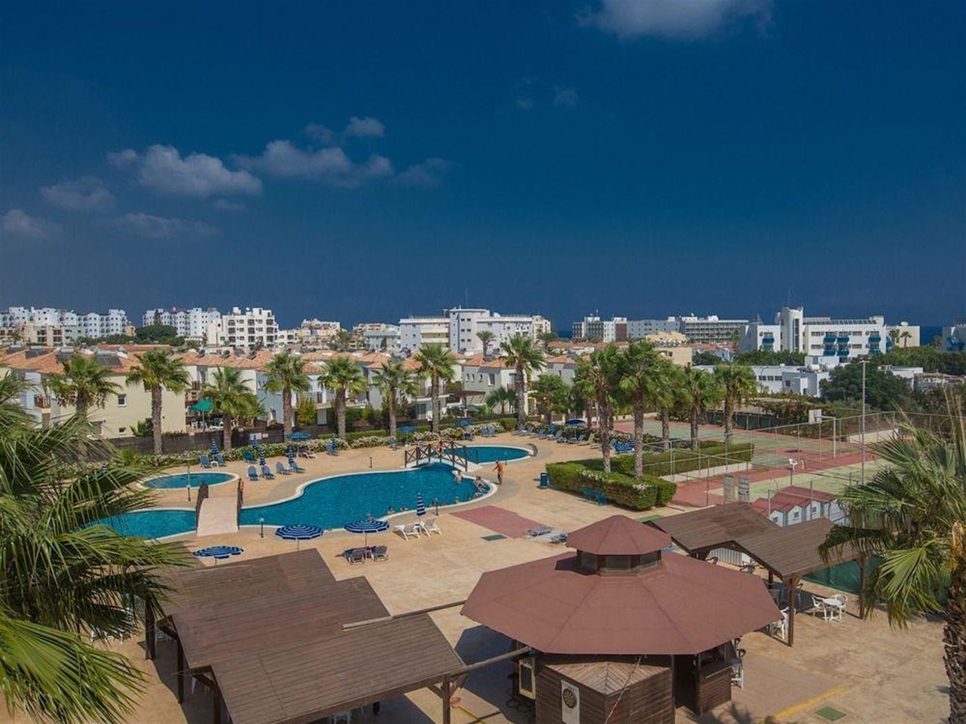 Polycarpia-General-view-10