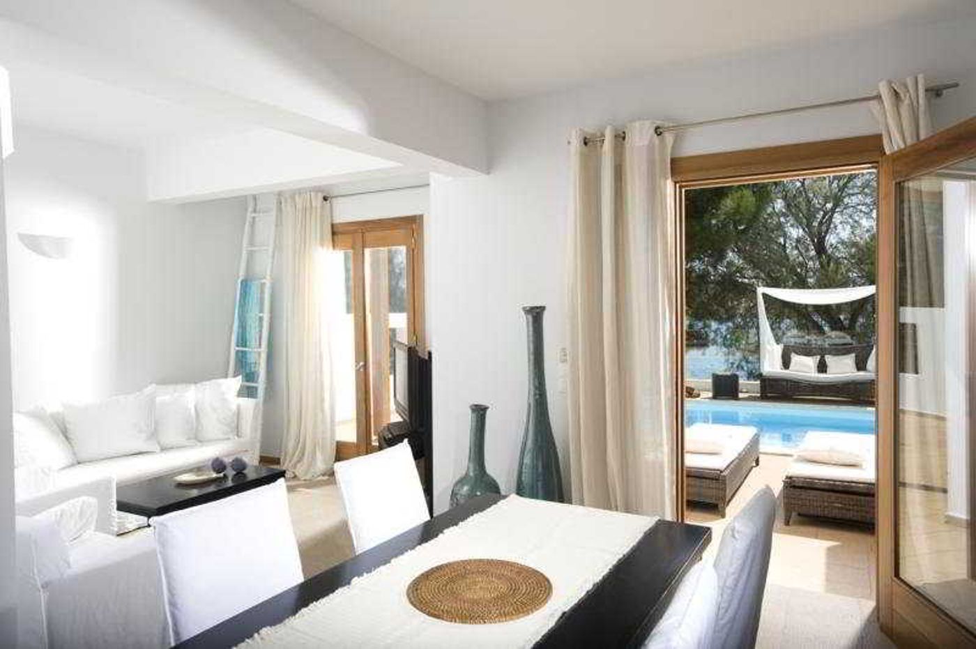 Minos-Beach-Art-Hotel-Room-45