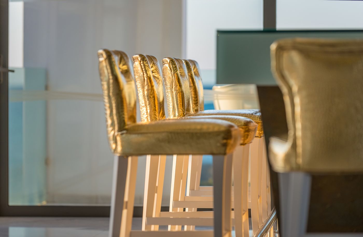 Diamond-Deluxe-Bar-48