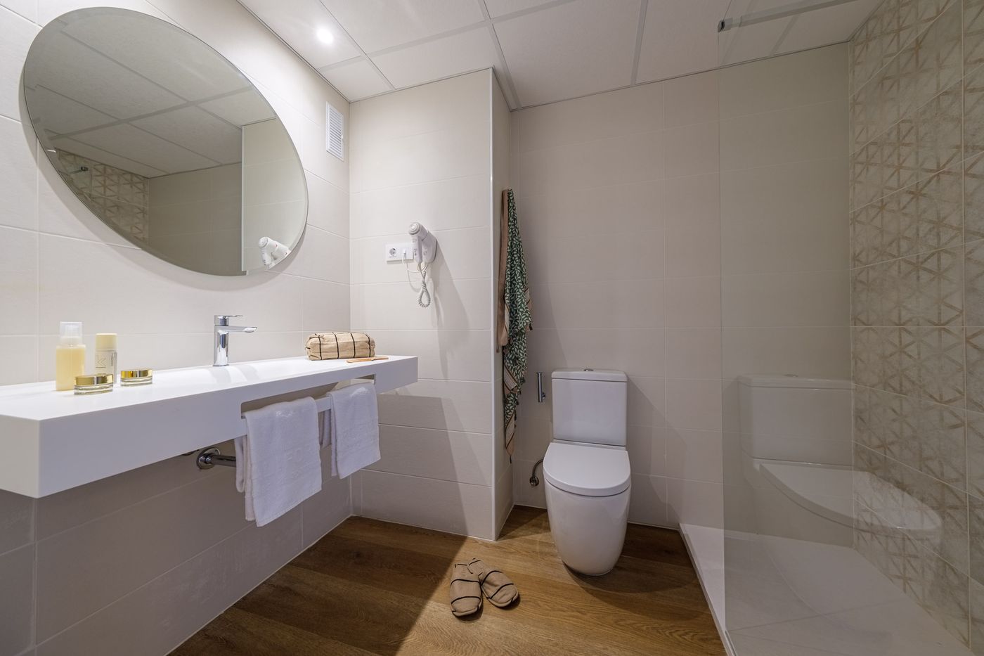 California-Garden-Room-25